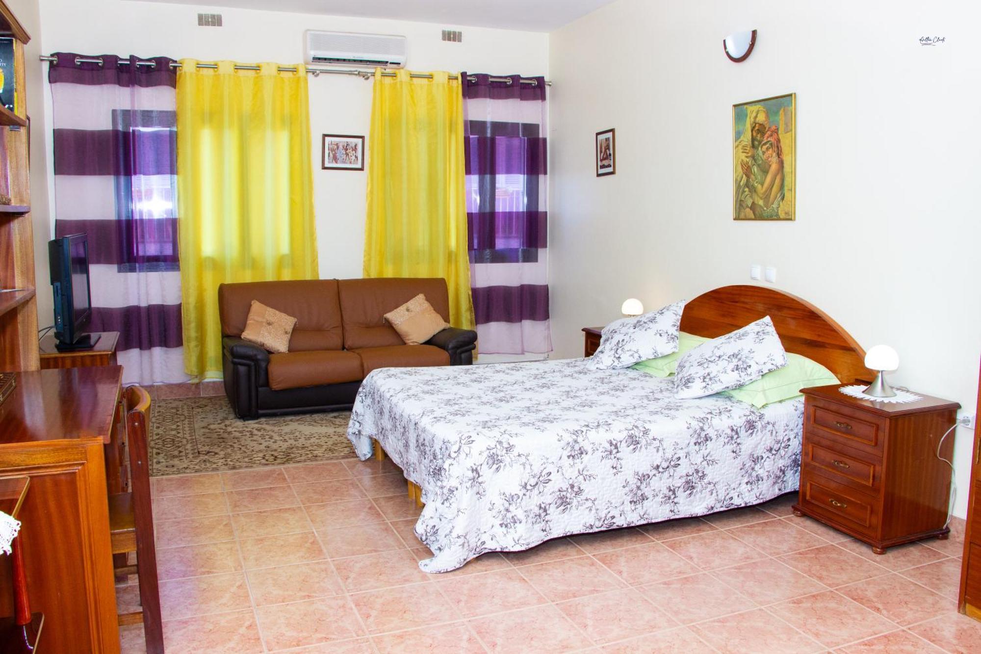 Appartement Residencial Chez Flor Porto Novo